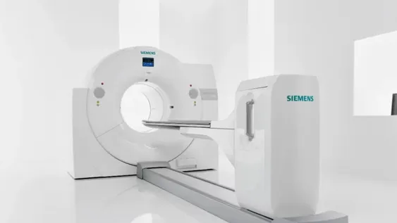 Llega el tomógrafo y quieren que el área de medicina nuclear arranque en abril