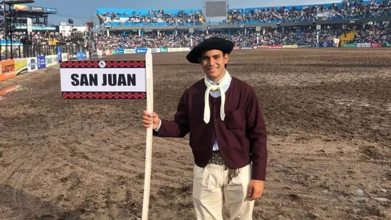 Notable fue la primera monta de Benjamín Costa en el Festival de Doma cordobés