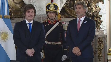 Juan Bautista Mahiques juró como nuevo Ministro de Justicia ante el presidente Javier Milei.