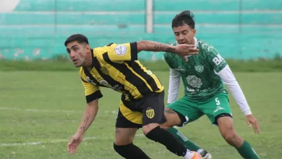 Empate. En Desamparados, el Víbora no pudo con Atenas Pocito.