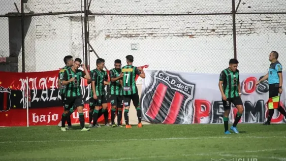 Con Antuña como interino, San Martín se trajo un triunfazo ante Defensores de Belgrano