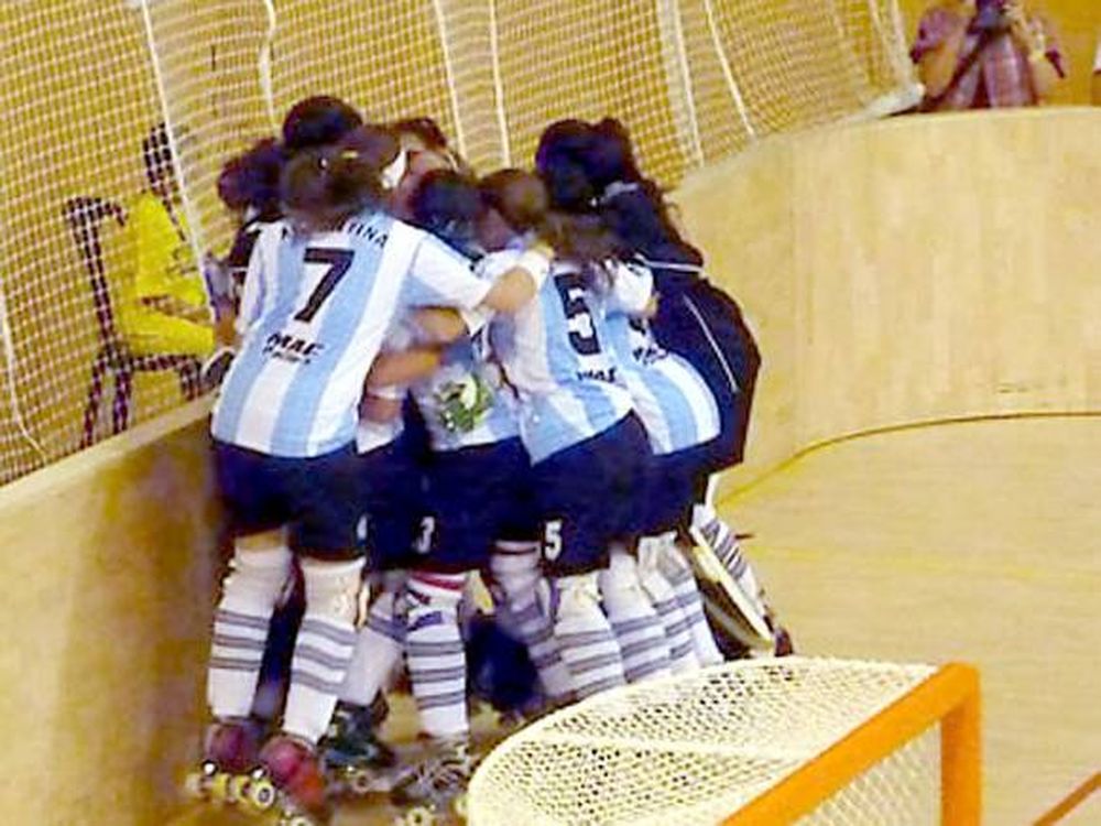 Las chicas festejaron, los varones no pudieron