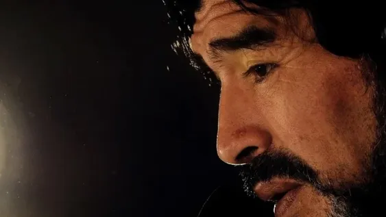 Los últimos minutos con vida de Maradona: con quién estaba y qué deseaba