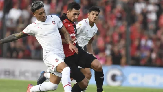 Colón e Independiente, sin ventajas en Santa Fe