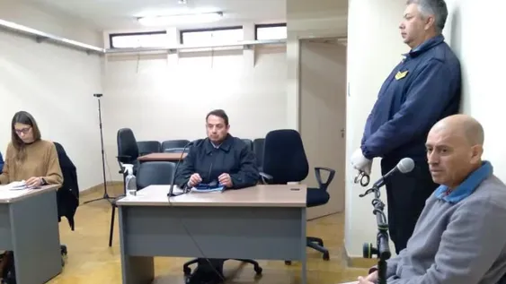 Le dan 4 años de pena por pornografía infantil