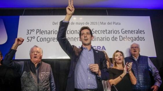 De Pedro se mete en traje de candidato tras el guiño de CFK