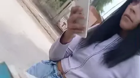 Detenidos por ofrecer $10.000 a cambio de escanear el iris: el video que destapó la maniobra