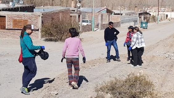 Los vecinos de Rodeo se unieron para hacer limpieza