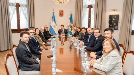 Orrego firmó un acuerdo con UNICEF para reforzar la protección de niñas, niños y adolescentes en San Juan