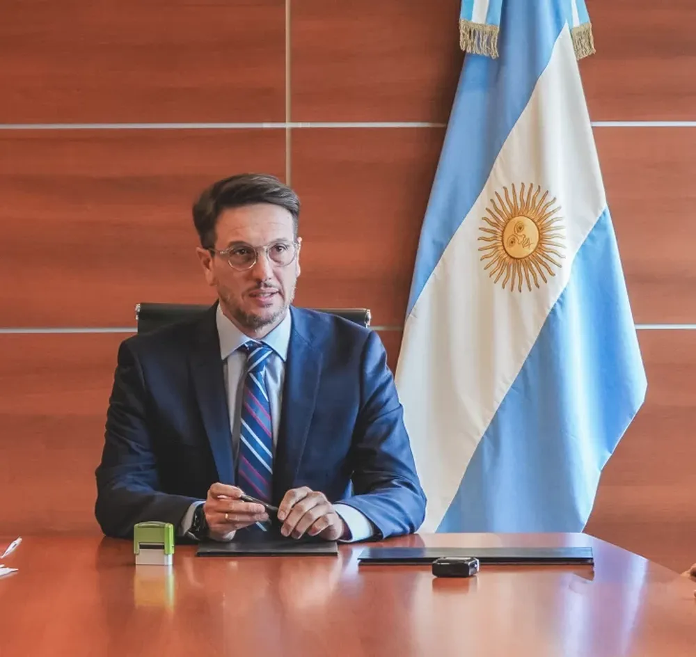 “En materia ambiental, con las empresas nos desafiamos mutuamente para mejorar”