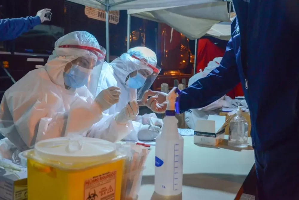 Tras el récord de ayer y la muerte de esta mañana, por la tarde informaron un nuevo caso