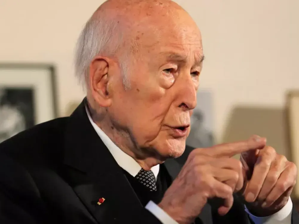 Murió por coronavirus el expresidente francés Valéry Giscard d’Estaing