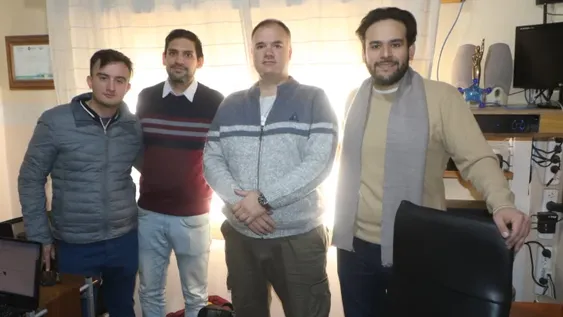 EQUIPO. Los sanjuaninos trabajaron desde noviembre pasado y seguirán algunos meses para terminar el proyecto.