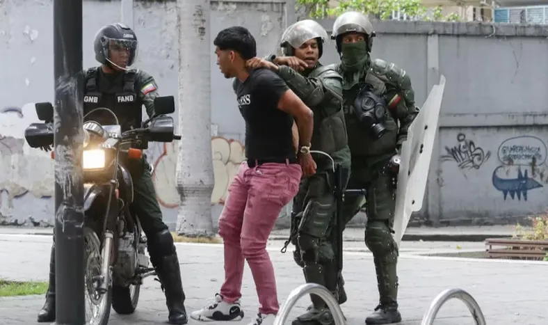 Ejecuciones, secuestros, violaciones y torturas: los brutales crímenes de Maduro que fueron documentados por la Corte de la Haya y la ONU
