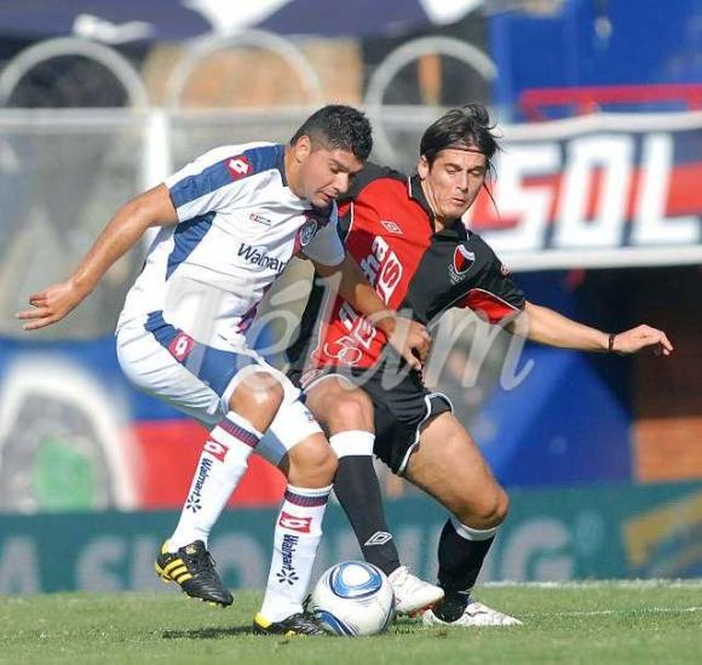 Colón amargó al Ciclón