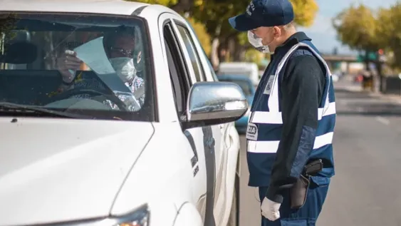 Vuelven a autorizar el permiso de “traslado excepcional” para varados dentro del país