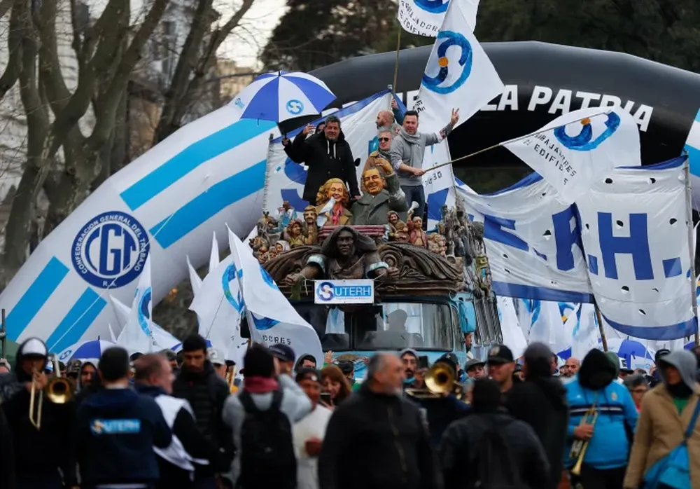 La CGT ratificó apoyo a Massa y dijo que los trabajadores saben qué está en juego