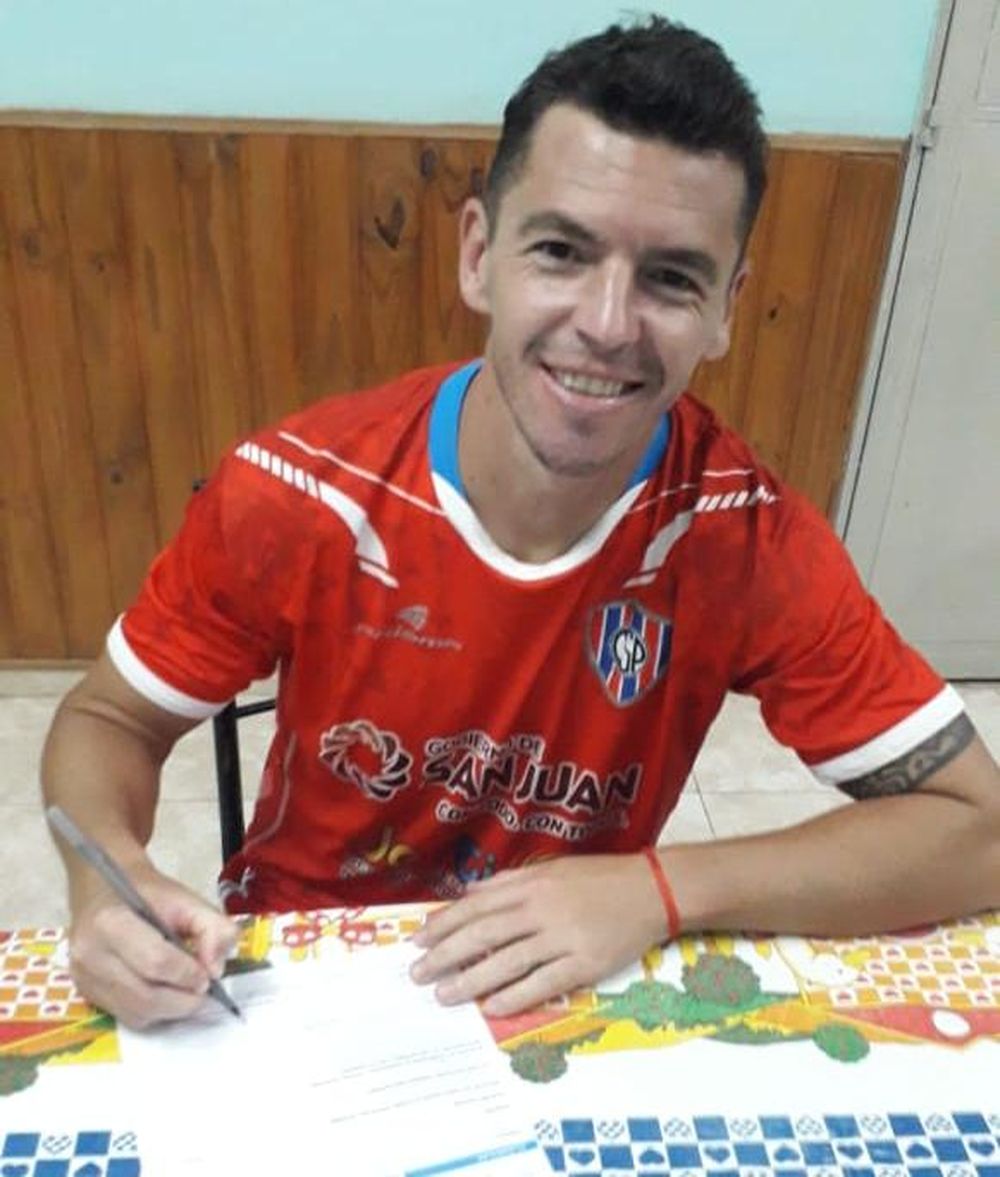 El dolor de un hijo pródigo de Peñarol: “Me quitan las ganas de jugar al fútbol”