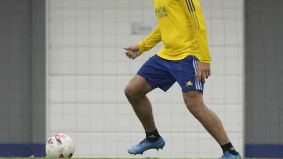 Boca vuelve a su cancha y River recupera figuras