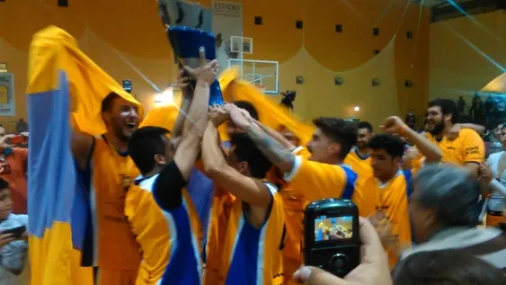 Jáchal fue el merecido campeón del básquet local