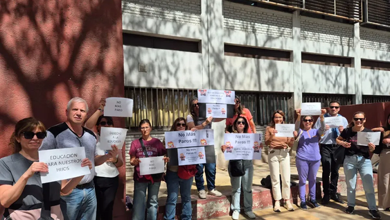 preuniversitarios: los papas respaldaron una medida de milei, hablaron de desercion estudiantil y de la nula relacion con el rectorado