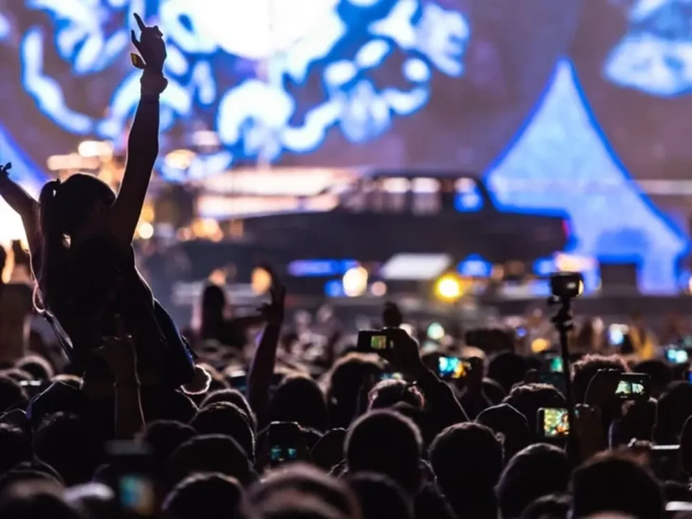 Harán un show multitudinario para detectar cómo se propaga el Covid-19