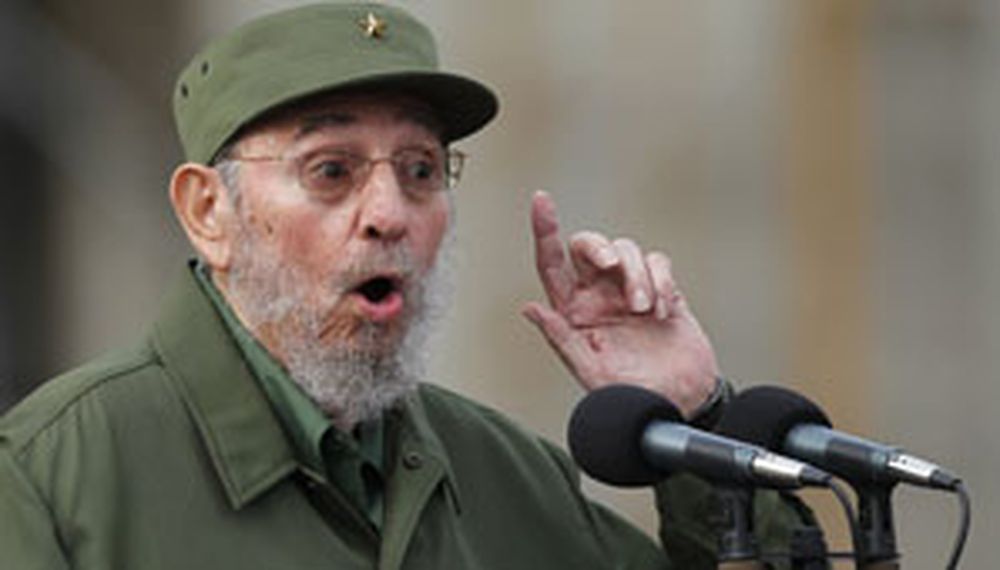 Fidel Castro por segunda vez en un acto desde su reaparición