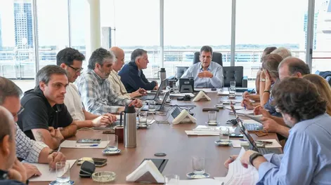 Massa tuvo una extensa reunión con su equipo y se esperan anuncios para este domingo