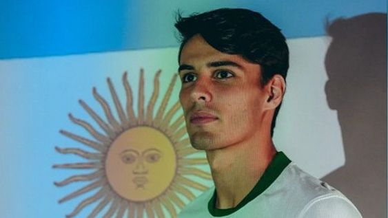 EL VOLANTE pasó al fútbol europeo.