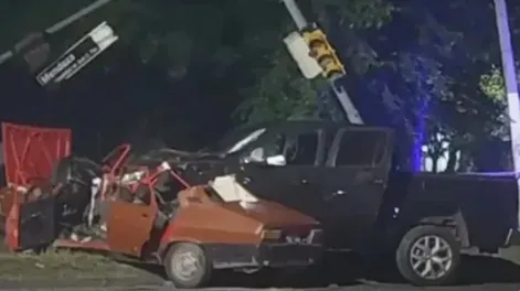 Iba a alta velocidad alcoholizado y chocó a una familia: murió un matrimonio