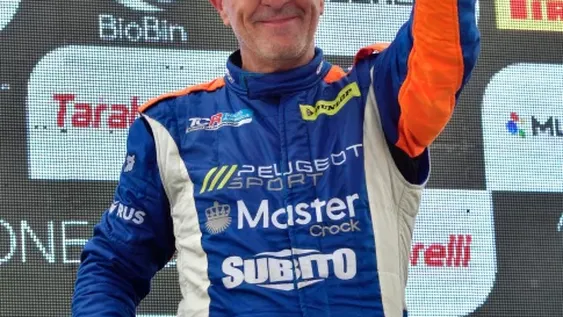 El piloto que desafía al tiempo