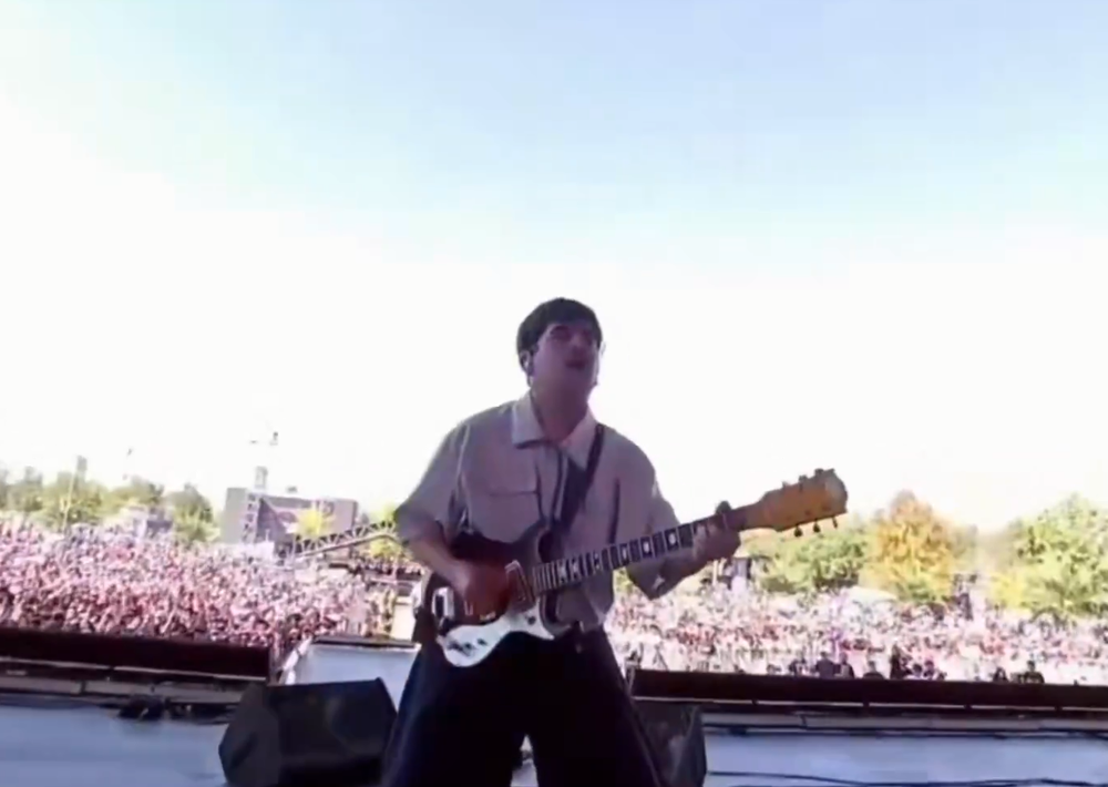La polémica en Lollapalooza Chile estalló tras la proyección de imágenes de líderes políticos durante un show. &nbsp;