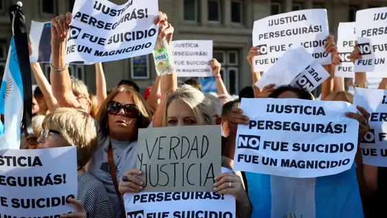 Una multitud pidió esclarecimiento en el caso Nisman: “No fue suicidio, fue magnicidio”