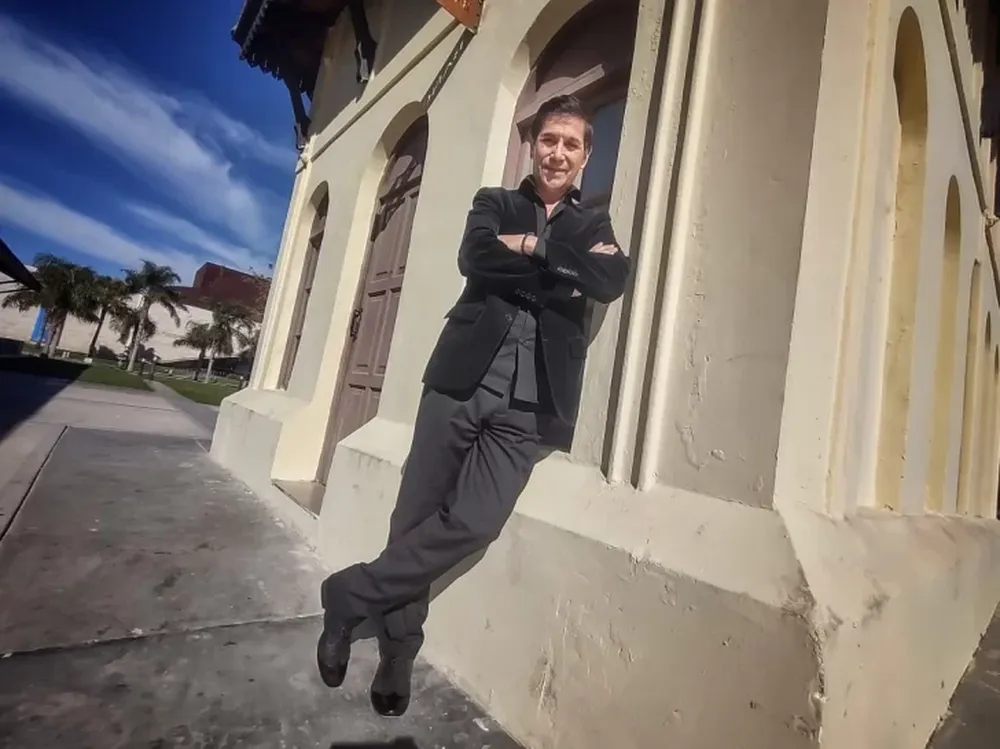 “No se puede fabricar un artista”