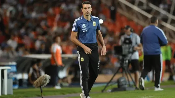 Scaloni dejará el interinato y será el nuevo DT de la Selección argentina