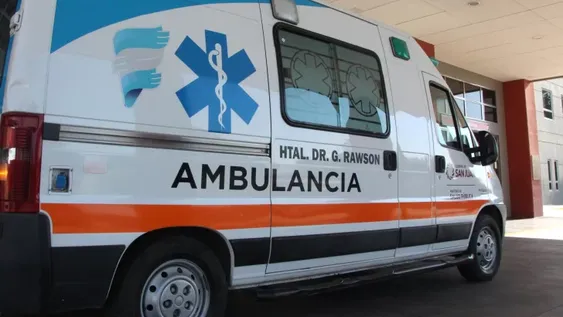 Dos mendocinos terminaron en el hospital luego de volcar en Caucete