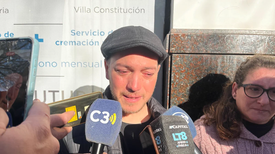 Hernán Vecchiarello,&nbsp; hermano de Camila.