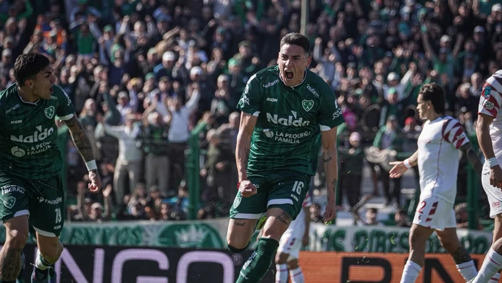 Sarmiento venció 2-0 a Estudiantes por el Torneo Clausura.