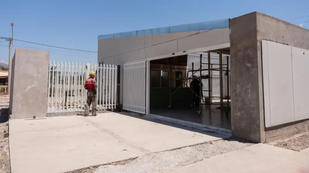 El edificio del nuevo CDI que se construye en Rawson ya tiene un 70% de avance de obra.