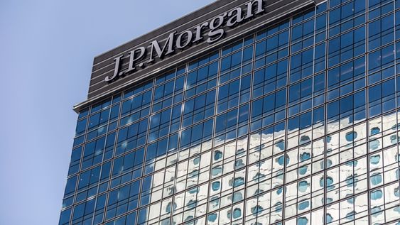 El riesgo país argentino supera los 830 puntos y es el máximo en 5 semanas