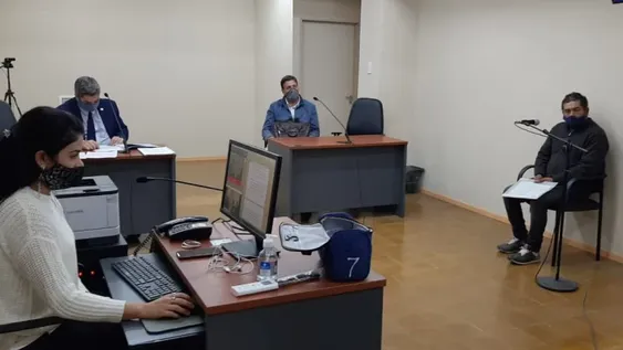 Manoseó a su ex y la amenazó, condenado