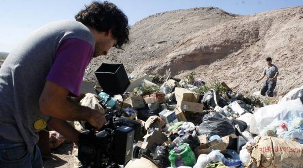 Ya hacen la escenografía  para la película del basural