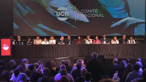 En la UCR adelantaron que “es muy probable” que apoyen a Massa en el balotaje