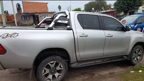 Rosario: simularon un control vehicular y balearon a un empresario