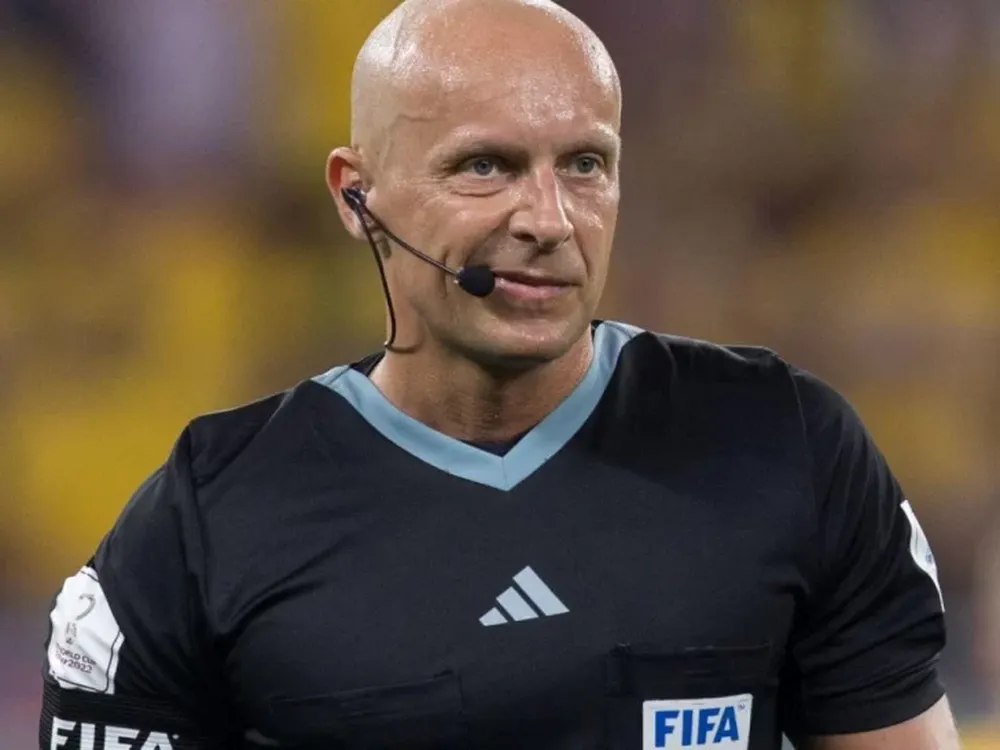 El árbitro de la final del Mundial entre Argentina y Francia será el polaco Szymon Marciniak