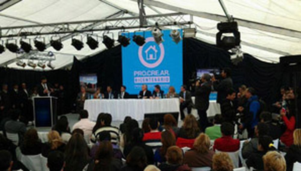 Según Bossio, 2.588 sanjuaninos tendrán una vivienda de Procrear