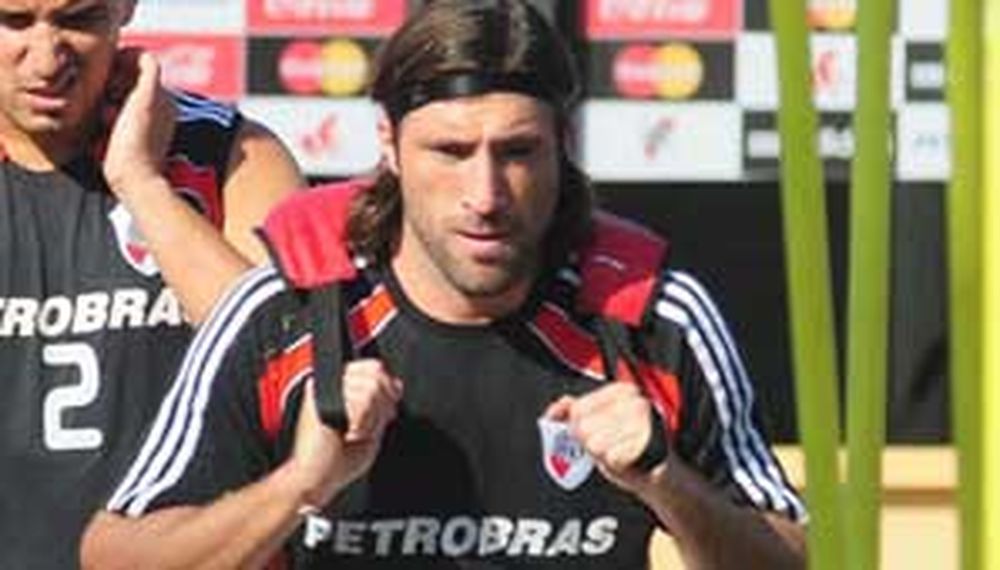 López confirmó la salida de Pavone