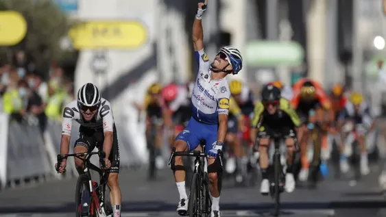 Alaphilippe es el nuevo líder de la “ronda gala”