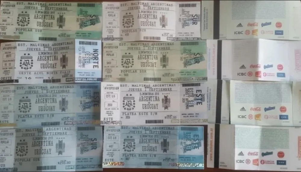 Se triplicaron las entradas truchas en los partidos de la Selección: cómo detectarlas