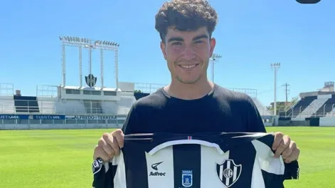 Emiliano Encina, el pibe de Desamparados que emigró a un club de Primera